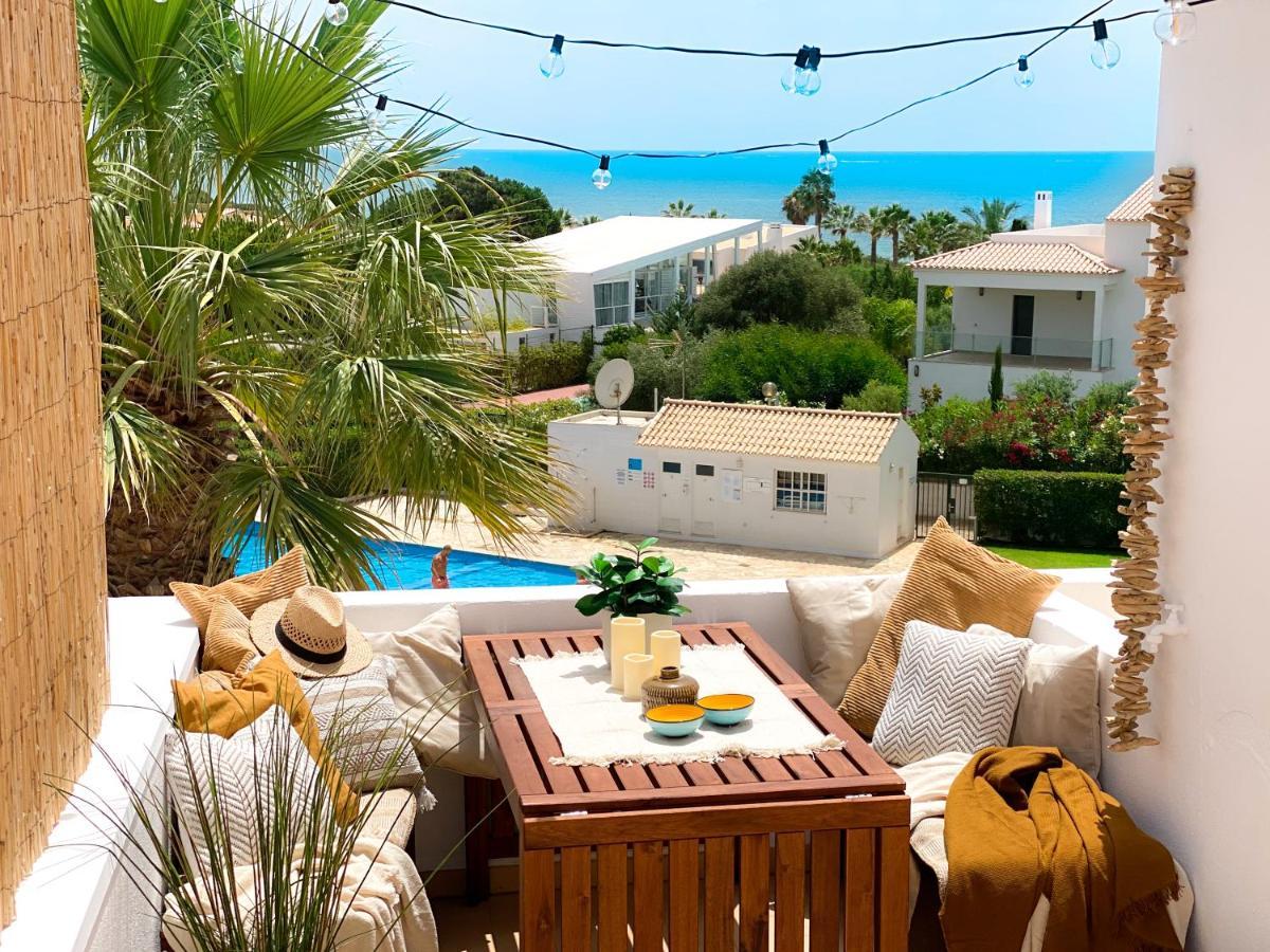 Beach Villa With Ocean View And Rooftop Cinema Guia  Kültér fotó